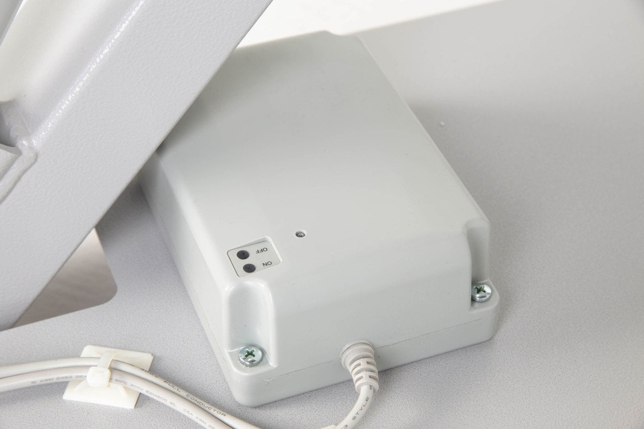 InterAktiv Veterinary Height Adjustable Consult Table with Weighing Scales - InterAktiv Health